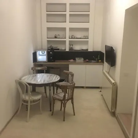 Apartman Ambasador Appartamento Belgrado